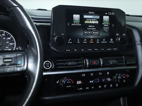Used 2022 Nissan Pathfinder SL AWD/4WD image 24