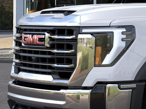 New 2026 GMC Sierra 2500 SLE w/ SLE Value Package; AWD/4WD image 37