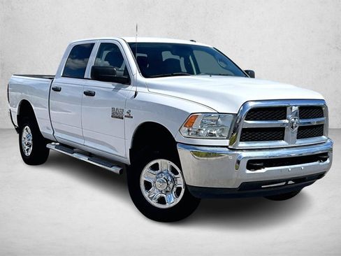 Used 2015 RAM 2500 Tradesman w/ Chrome Appearance Group image 12
