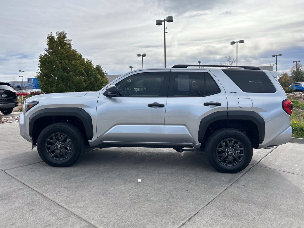 Used 2026 Toyota 4Runner SR5 AWD/4WD image 4