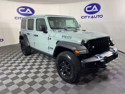 Used 2023 Jeep Wrangler Unlimited w/ Sun & Screen Package