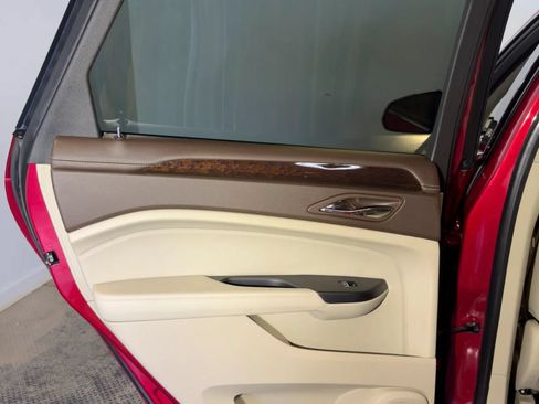 Used 2016 Cadillac SRX Luxury AWD/4WD image 19