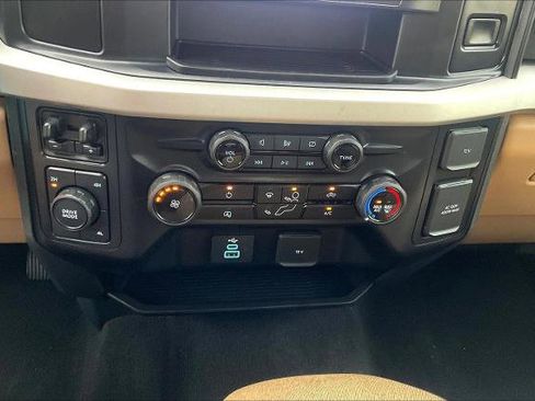 Certified 2024 Ford F350 XLT image 32