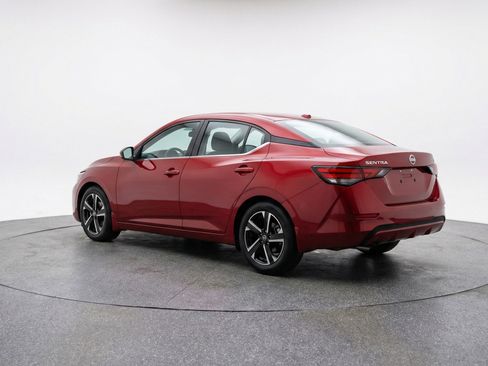Used 2025 Nissan Sentra SV FWD image 6