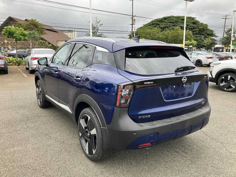 New 2026 Nissan Kicks SR FWD image 4