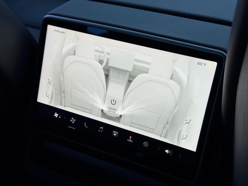 Used 2024 Tesla Model 3 Long Range image 34