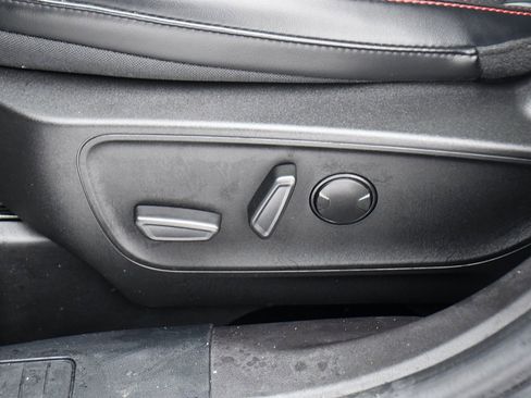 Used 2023 Ford Escape ST-Line image 14