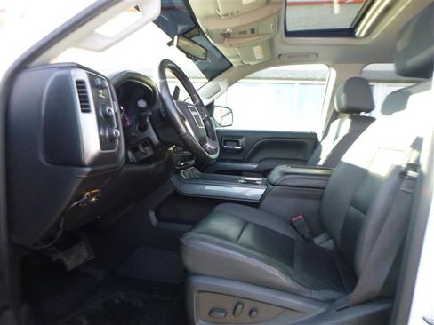 Used 2016 GMC Sierra 2500 SLT w/ All-Terrain HD Package image 6