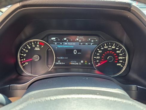 Used 2018 Ford F150 Raptor w/ Equipment Group 802A Luxury AWD/4WD image 34
