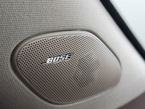 Used 2015 Cadillac SRX Luxury image 24