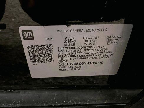 Used 2022 Chevrolet Bolt LT image 34