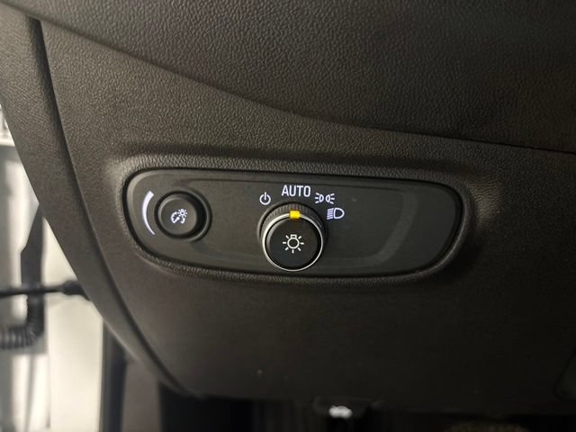 Used 2024 Chevrolet Equinox RS FWD image 15