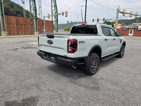 Used 2024 Ford Ranger XLT w/ FX4 Off-Road Package AWD/4WD image 8