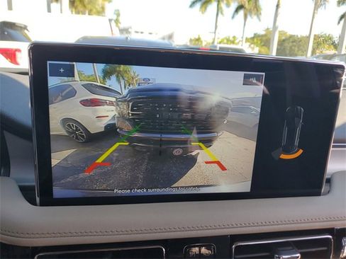 Used 2023 Lincoln Nautilus FWD image 26