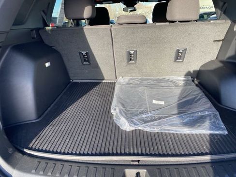 Certified 2026 GMC Terrain Elevation w/ Black Edition image 30