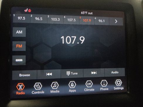 Used 2022 Jeep Cherokee Latitude Lux image 25