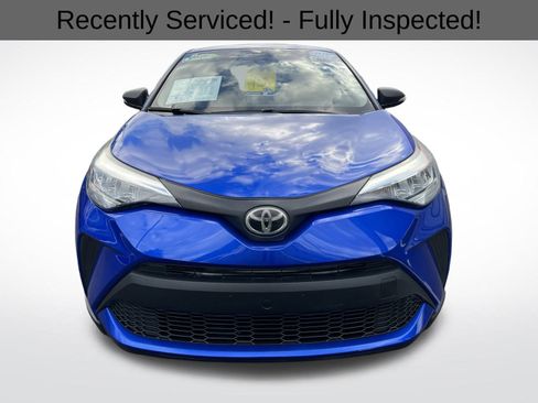 Used 2020 Toyota C-HR LE image 3