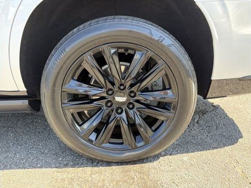 Used 2021 Cadillac Escalade Sport w/ Driver Assist Tech Package AWD/4WD image 26