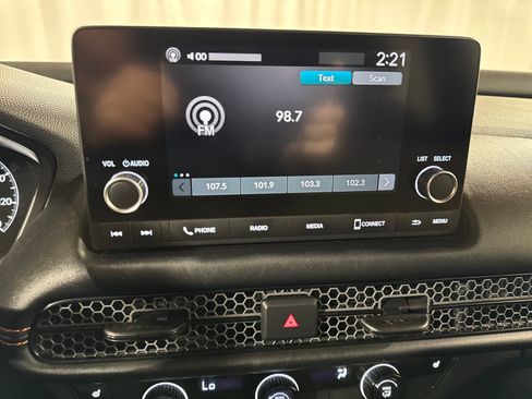 Used 2025 Honda HR-V Sport image 22
