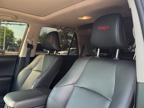 Used 2023 Toyota 4Runner TRD Off-Road Premium w/ Moonroof Package AWD/4WD image 11