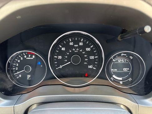 Used 2017 Honda HR-V EX image 19