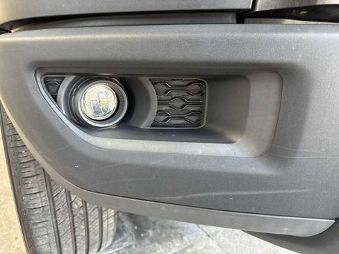 Used 2020 RAM 1500 Warlock AWD/4WD image 15