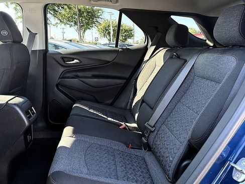 Used 2022 Chevrolet Equinox LT FWD image 10