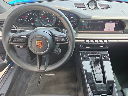 Certified 2023 Porsche 911 Carrera 4 w/ Sport Package AWD/4WD image 8