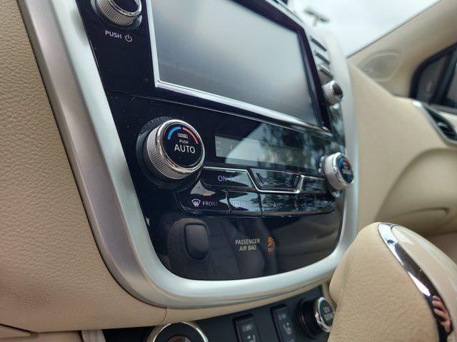 Used 2015 Nissan Murano SL w/ Cargo Package FWD image 31