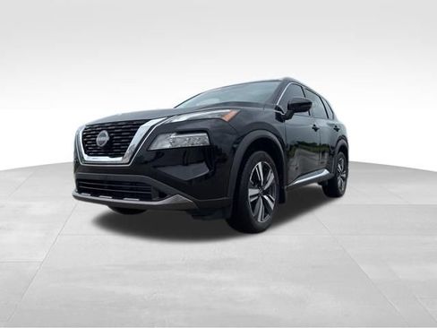 Used 2023 Nissan Rogue SL FWD image 4