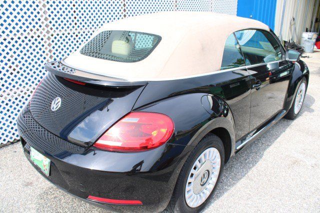 Used 2015 Volkswagen Beetle 1.8T FWD image 10