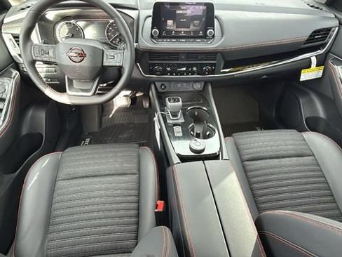 New 2026 Nissan Rogue SV AWD/4WD image 26