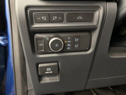 Certified 2022 Ford F150 XLT w/ Equipment Group 302A High image 24