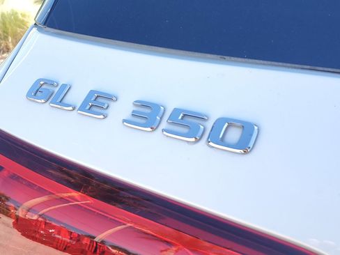 Used 2022 Mercedes-Benz GLE 350 4MATIC image 7