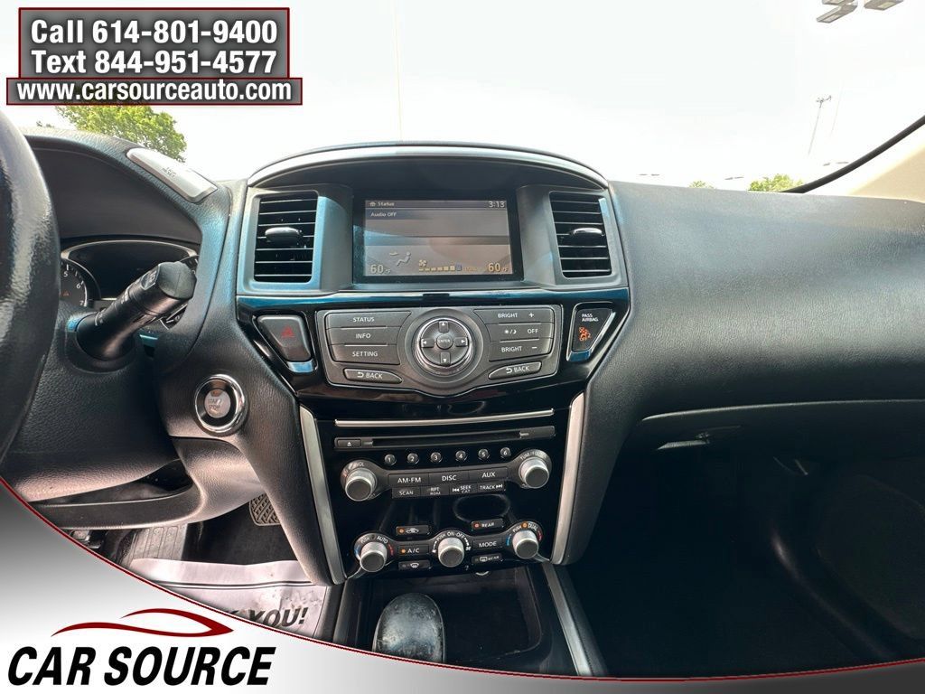 Used 2015 Nissan Pathfinder SV FWD image 11