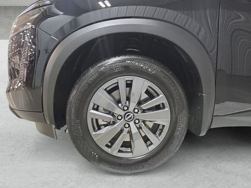 New 2026 Nissan Pathfinder SV image 23