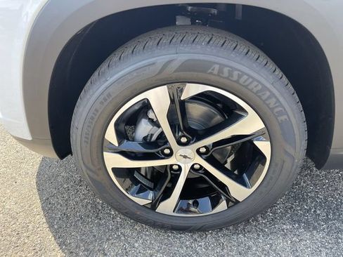 New 2026 Chevrolet Trax RS w/ Driver Confidence Package FWD image 10