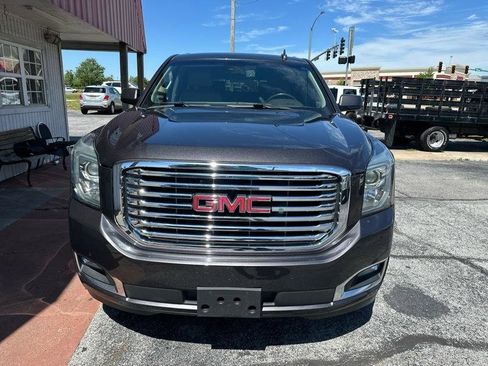 Used 2018 GMC Yukon SLT w/ Open Road Package AWD/4WD image 2