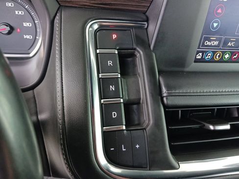 Used 2023 Chevrolet Tahoe LS AWD/4WD image 34