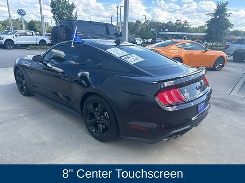Used 2022 Ford Mustang GT Premium w/ Equipment Group 401A RWD image 5