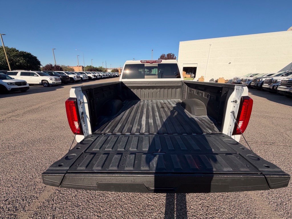 Used 2023 GMC Sierra 2500 AT4 w/ AT4 Premium Plus Package AWD/4WD image 23