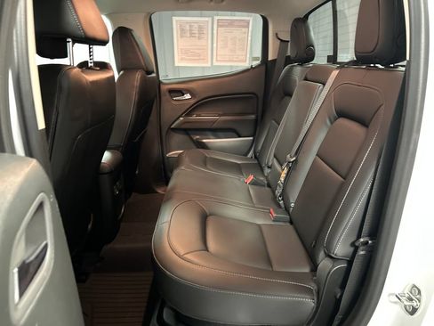 Used 2022 GMC Canyon Elevation w/ Elevation Premium Package AWD/4WD image 22