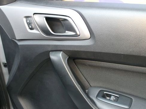 Used 2020 Ford Ranger XLT w/ XLT Sport Appearance Package image 9