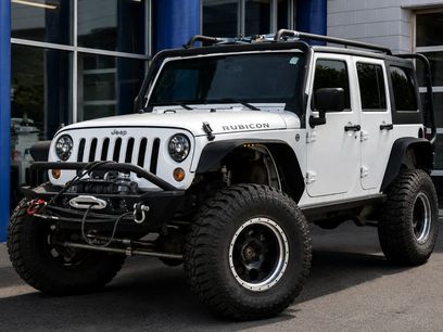 Used 2014 Jeep Wrangler Unlimited Rubicon w/ Connectivity Group