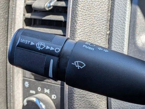 Used 2019 RAM 1500 Express image 9