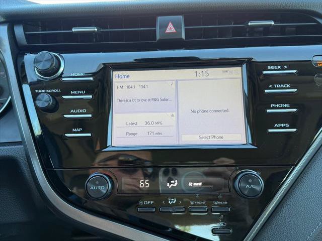 Used 2019 Toyota Camry SE FWD image 21