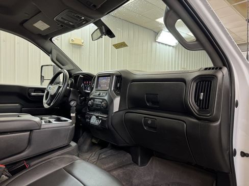 Used 2020 Chevrolet Silverado 2500 W/T w/ WT Convenience Package image 18