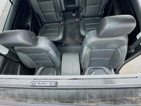 Used 2019 Chevrolet Traverse LT w/ LT Premium Package AWD/4WD image 14