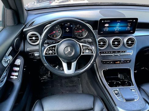 Used 2022 Mercedes-Benz GLC 300 4MATIC image 6