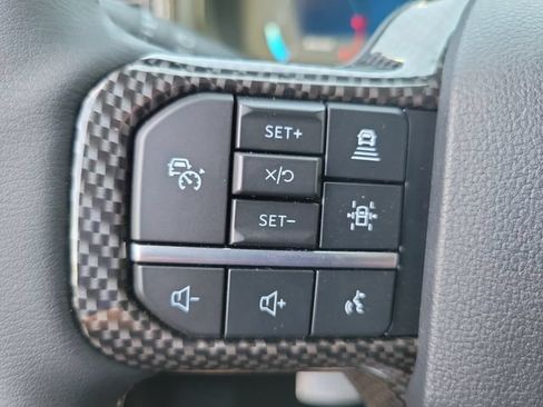 New 2026 Ford F250 Lariat w/ Black Appearance Package AWD/4WD image 44